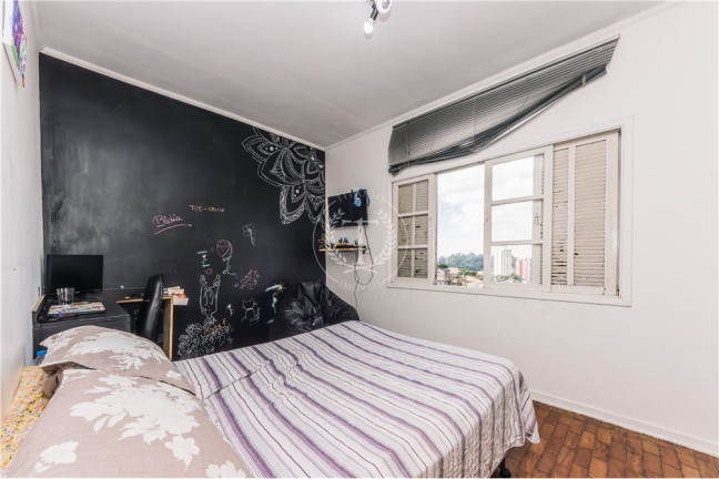 Imagem Casa com 5 Quartos à Venda, 215 m² em Jardim Bonfiglioli - São Paulo