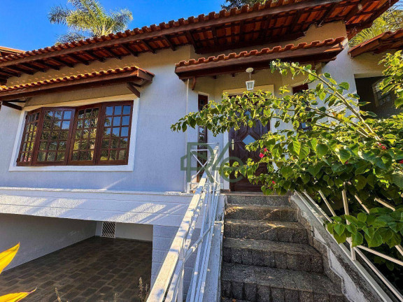 Imagem Casa com 5 Quartos à Venda ou Locação, 490 m² em Vila Verde - Itapevi Imagem Casa com 5 Quartos à Venda ou Locação, 490 m² em Vila Verde - Itapevi