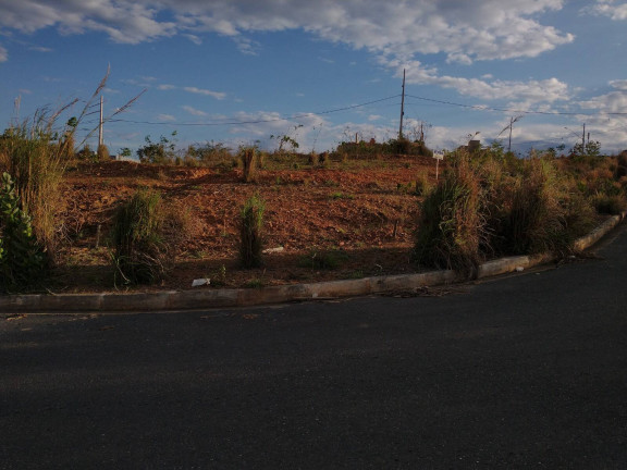 Imagem Terreno à Venda, 229 m² em Residencial Sul Jacarandás - Montes Claros Imagem Terreno à Venda, 229 m² em Residencial Sul Jacarandás - Montes Claros