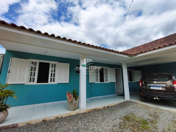 Imagem Casa à Venda, 133 m² em Barra Do Sai - Itapoá Imagem Casa à Venda, 133 m² em Barra Do Sai - Itapoá