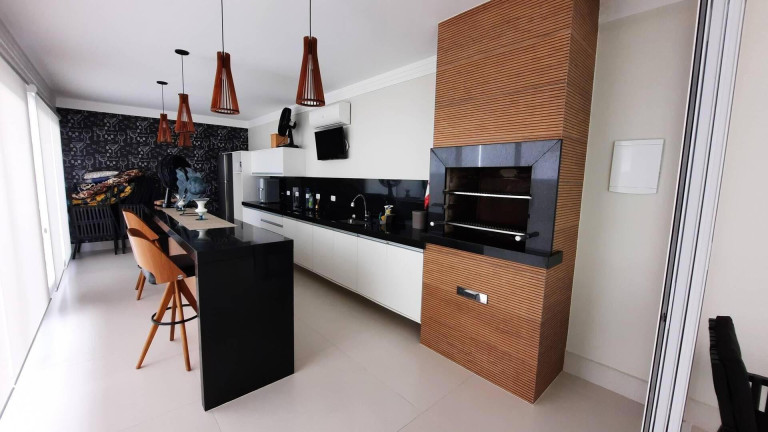 Imagem Casa com 4 Quartos à Venda, 324 m² em Tabatinga - Caraguatatuba