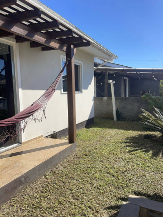 Imagem Casa com 2 Quartos à Venda, 70 m² em Centro - Balneário Rincão