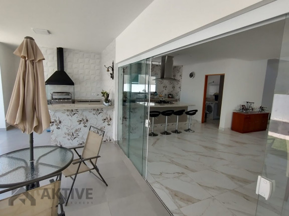 Imagem Casa de Condomínio com 4 Quartos à Venda, 300 m² em Aldeia Da Serra - Santana De Parnaíba Imagem Casa de Condomínio com 4 Quartos à Venda, 300 m² em Aldeia Da Serra - Santana De Parnaíba