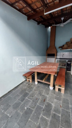 Imagem Casa com 3 Quartos à Venda, 250 m² em Jardim Guimarães - São José Dos Campos