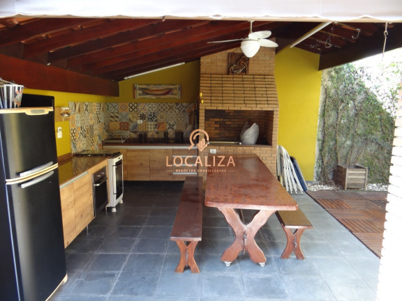 Imagem Casa com 3 Quartos à Venda, 375 m² em Jardim Santa Maria - Jacareí Imagem Casa com 3 Quartos à Venda, 375 m² em Jardim Santa Maria - Jacareí
