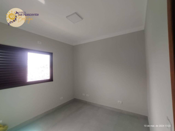 Imagem Sobrado com 3 Quartos à Venda, 165 m² em Jardim Indaiá - Bertioga Imagem Sobrado com 3 Quartos à Venda, 165 m² em Jardim Indaiá - Bertioga