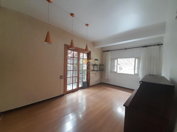 Imagem Casa com 4 Quartos à Venda, 77 m² em Tijuca - Teresópolis