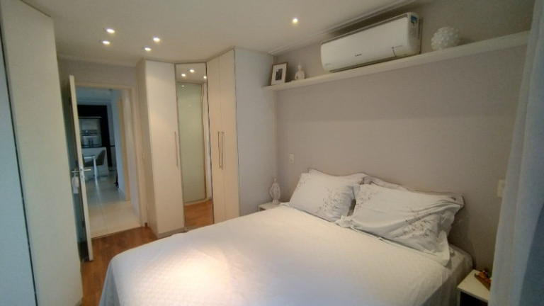 Imagem Imóvel com 2 Quartos à Venda, 72 m² em Vila Nova Conceição - São Paulo Imagem Imóvel com 2 Quartos à Venda, 72 m² em Vila Nova Conceição - São Paulo