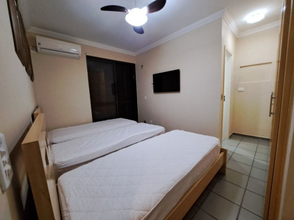 Imagem Apartamento com 4 Quartos à Venda, 160 m² em Pitangueiras - Guarujá