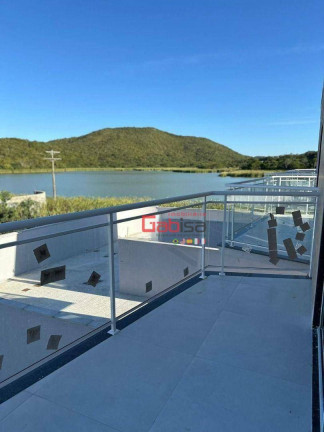 Imagem Casa com 2 Quartos à Venda, 100 m² em Peró - Cabo Frio