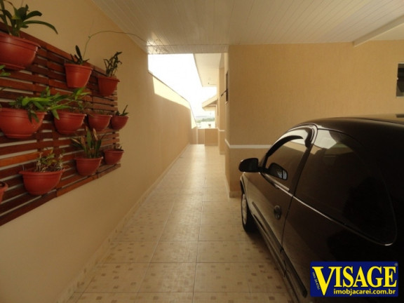 Imagem Casa com 3 Quartos à Venda, 255 m² em Vila Branca - Jacareí