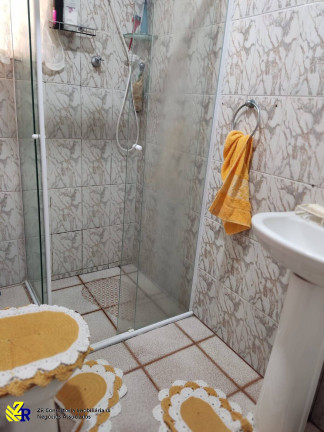 Imagem Sobrado com 4 Quartos à Venda, 260 m² em São Matheus - São Paulo