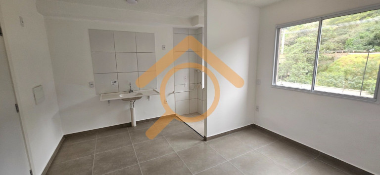 Imóvel com 1 Quarto para Alugar, 35 m² em Interlagos - São Paulo