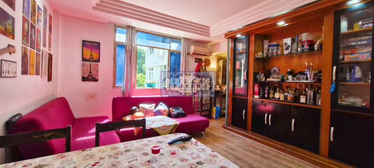 Imagem Apartamento com 2 Quartos à Venda, 80 m² em Copacabana - Rio De Janeiro