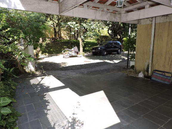 Imagem Casa de Condomínio com 6 Quartos à Venda, 180 m² em Granja Viana - Cotia Imagem Casa de Condomínio com 6 Quartos à Venda, 180 m² em Granja Viana - Cotia