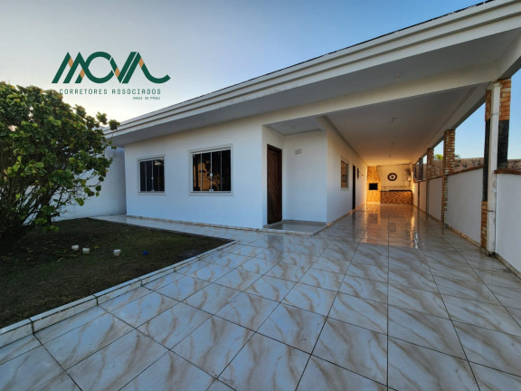 Casa com 3 Quartos à Venda, 140 m² em Itapema Do Sai - Itapoá