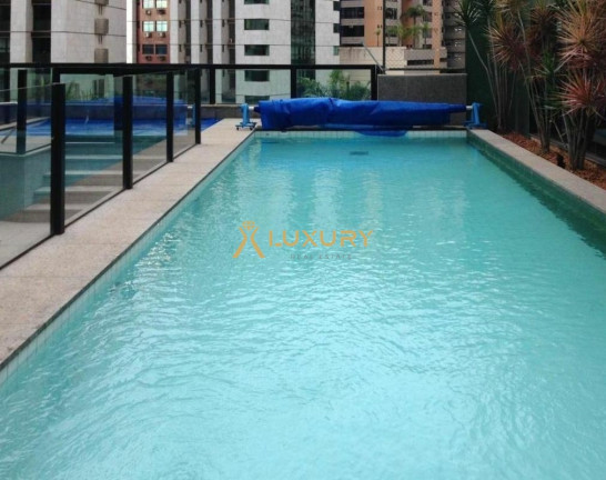 Imagem Imóvel com 4 Quartos à Venda, 236 m² em Belvedere - Belo Horizonte