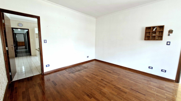 Imagem Casa com 4 Quartos à Venda, 172 m² em Vila Santa Terezinha (zona Norte) - São Paulo Imagem Casa com 4 Quartos à Venda, 172 m² em Vila Santa Terezinha (zona Norte) - São Paulo