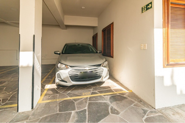 Imagem Imóvel com 2 Quartos à Venda,  em Petrópolis - Porto Alegre