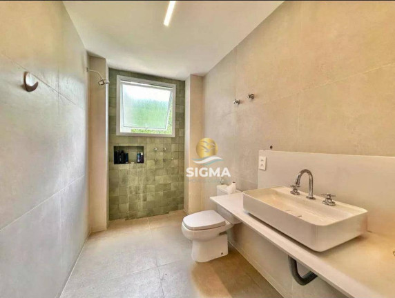 Imagem Apartamento com 4 Quartos à Venda, 192 m² em Pitangueiras - Guarujá Imagem Apartamento com 4 Quartos à Venda, 192 m² em Pitangueiras - Guarujá
