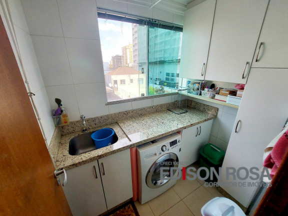 Imagem Apartamento com 3 Quartos à Venda, 101 m² em Barreiros - São José