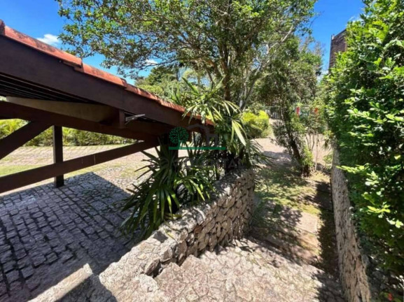 Imagem Casa com 4 Quartos à Venda, 221 m² em Chácara Dos Lagos - Carapicuíba Imagem Casa com 4 Quartos à Venda, 221 m² em Chácara Dos Lagos - Carapicuíba