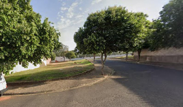 Terreno à Venda, 207 m² em Jardim Dom Frei Daniel Tomasella - Marília
