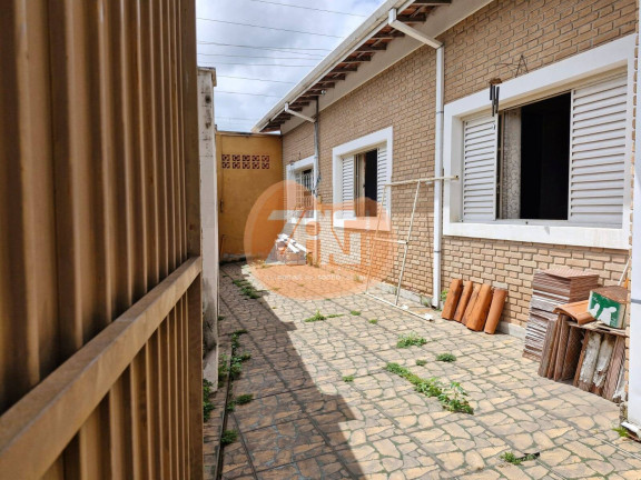 Imagem Casa com 3 Quartos à Venda, 196 m² em Vila Nossa Senhora Das Graças - Taubaté Imagem Casa com 3 Quartos à Venda, 196 m² em Vila Nossa Senhora Das Graças - Taubaté