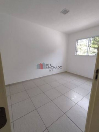 Imagem Apartamento com 2 Quartos à Venda, 56 m² em Pimenteiras - Teresópolis