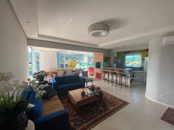 Imagem Cobertura com 3 Quartos à Venda, 263 m² em Bombas - Bombinhas