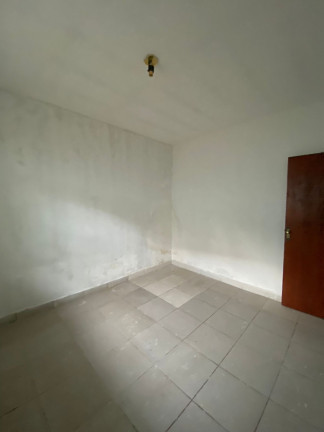 Imagem Sobrado com 2 Quartos à Venda, em Vila Santa Terezinha - Sumaré Imagem Sobrado com 2 Quartos à Venda, em Vila Santa Terezinha - Sumaré