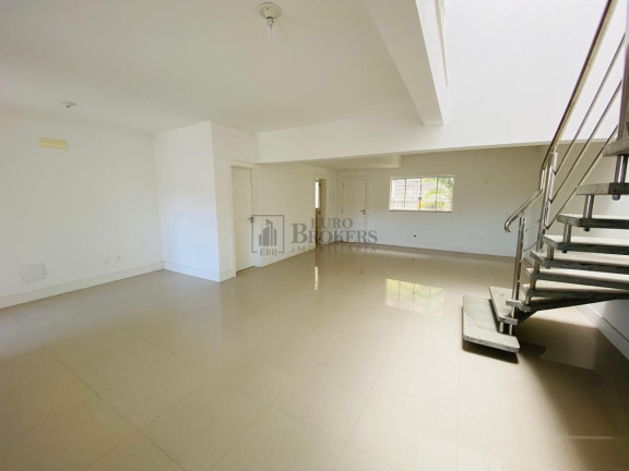Imagem Casa com 3 Quartos à Venda, 180 m² em Praia Dos Amores - Balneário Camboriú