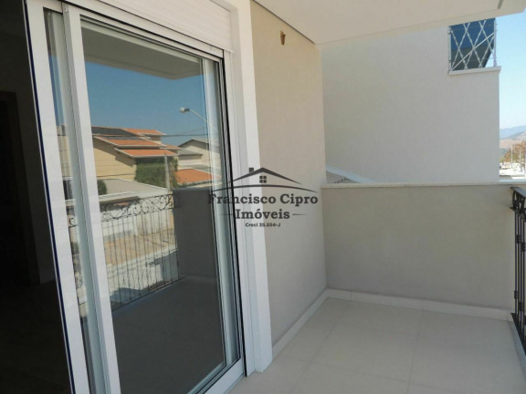 Imagem Sobrado com 3 Quartos à Venda, 256 m² em Village Mantiqueira - Guaratinguetá