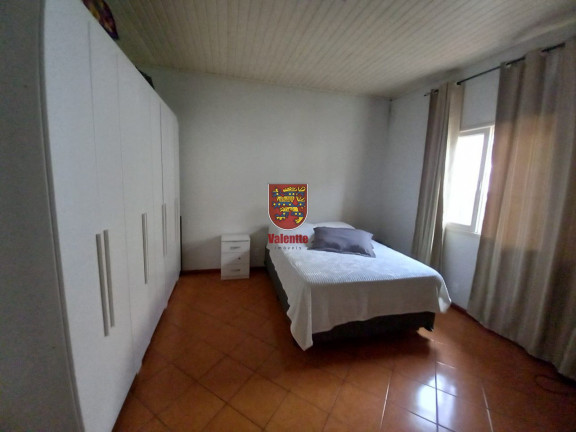 Imagem Casa com 4 Quartos à Venda, em Estreito - Florianópolis Imagem Casa com 4 Quartos à Venda, em Estreito - Florianópolis
