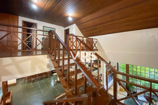 Imagem Casa com 6 Quartos à Venda, 461 m² em Albuquerque - Teresópolis Imagem Casa com 6 Quartos à Venda, 461 m² em Albuquerque - Teresópolis