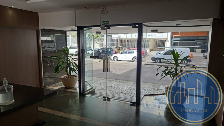 Imagem Imóvel Comercial para Alugar, 1.256 m² em Centro - Curitiba Imagem Imóvel Comercial para Alugar, 1.256 m² em Centro - Curitiba