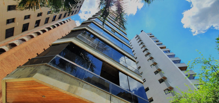 Imagem Apartamento com 4 Quartos à Venda, 314 m² em Brooklin - São Paulo Imagem Apartamento com 4 Quartos à Venda, 314 m² em Brooklin - São Paulo