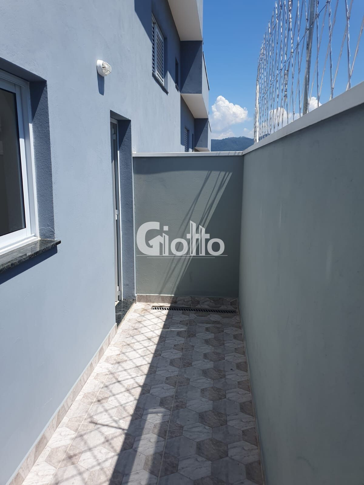 Imagem Casa de Condomínio com 2 Quartos à Venda, 67 m² em Vila São Paulo - Mogi Das Cruzes