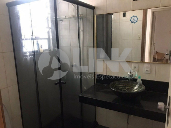 Imagem Apartamento com 2 Quartos à Venda, 61 m² em Auxiliadora - Porto Alegre Imagem Apartamento com 2 Quartos à Venda, 61 m² em Auxiliadora - Porto Alegre