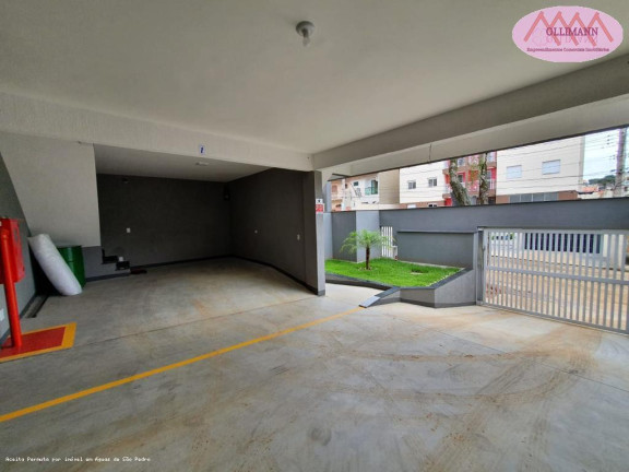 Imagem Sobrado com 3 Quartos à Venda, 715 m² em Vila Curuçá - Santo André