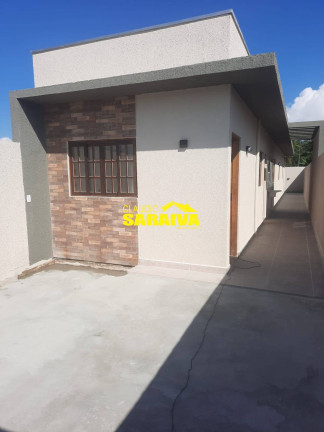 Casa com 3 Quartos à Venda, 74 m² em Balneario Dos Golfinhos - Caraguatatuba