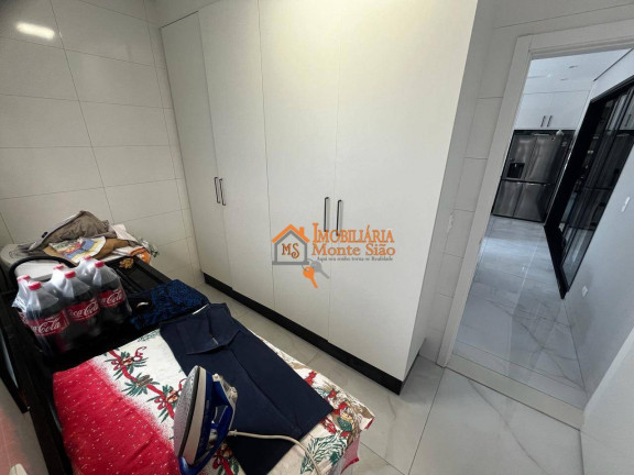Imagem Sobrado com 4 Quartos à Venda, 210 m² em Parque Renato Maia - Guarulhos Imagem Sobrado com 4 Quartos à Venda, 210 m² em Parque Renato Maia - Guarulhos