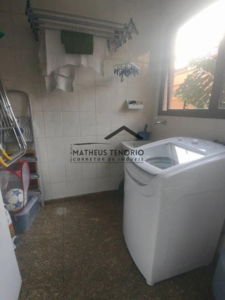 Imagem Apartamento com 3 Quartos à Venda, 130 m²