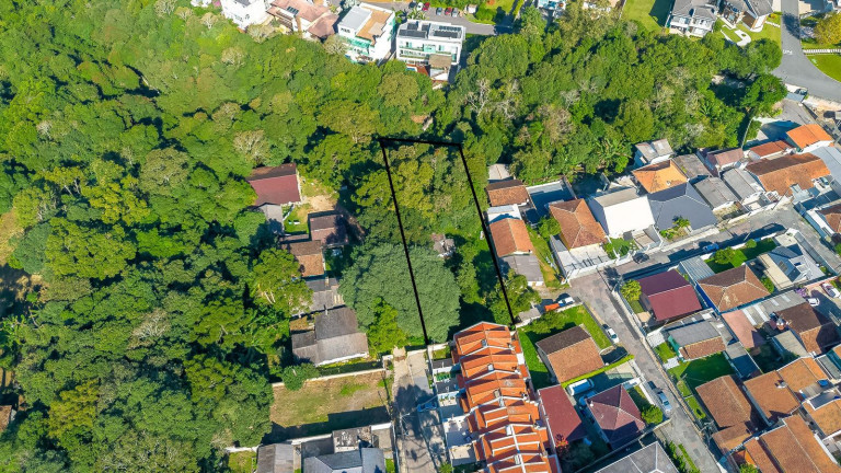 Terreno à Venda, 1.607 m² em Campo Comprido - Curitiba