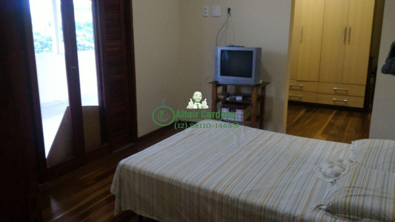 Imagem Casa de Condomínio com 5 Quartos à Venda, 500 m² em Centro - Jambeiro