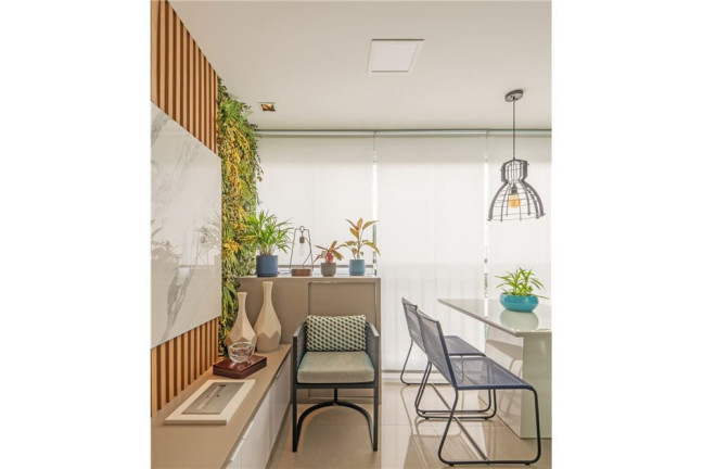 Imagem Imóvel com 2 Quartos à Venda,  em Vila Bertioga - São Paulo