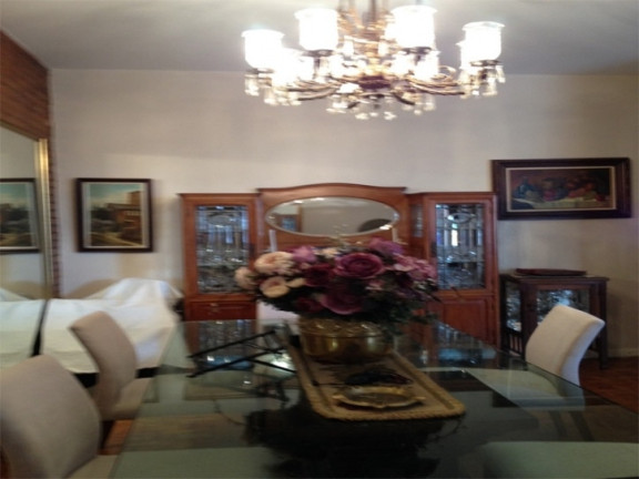 Imagem Casa com 3 Quartos à Venda, 300 m² em Centro - Jacareí