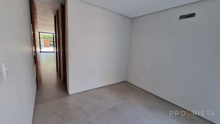 Imagem Casa de Condomínio com 4 Quartos à Venda, 480 m² em Barra Da Tijuca - Rio De Janeiro Imagem Casa de Condomínio com 4 Quartos à Venda, 480 m² em Barra Da Tijuca - Rio De Janeiro