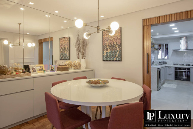 Imagem Apartamento com 3 Quartos à Venda, 158 m² em Moema - São Paulo Imagem Apartamento com 3 Quartos à Venda, 158 m² em Moema - São Paulo