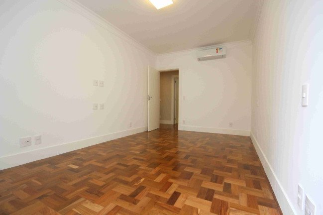 Imagem Imóvel com 3 Quartos à Venda, 210 m² em Santa Cecília - São Paulo Imagem Imóvel com 3 Quartos à Venda, 210 m² em Santa Cecília - São Paulo